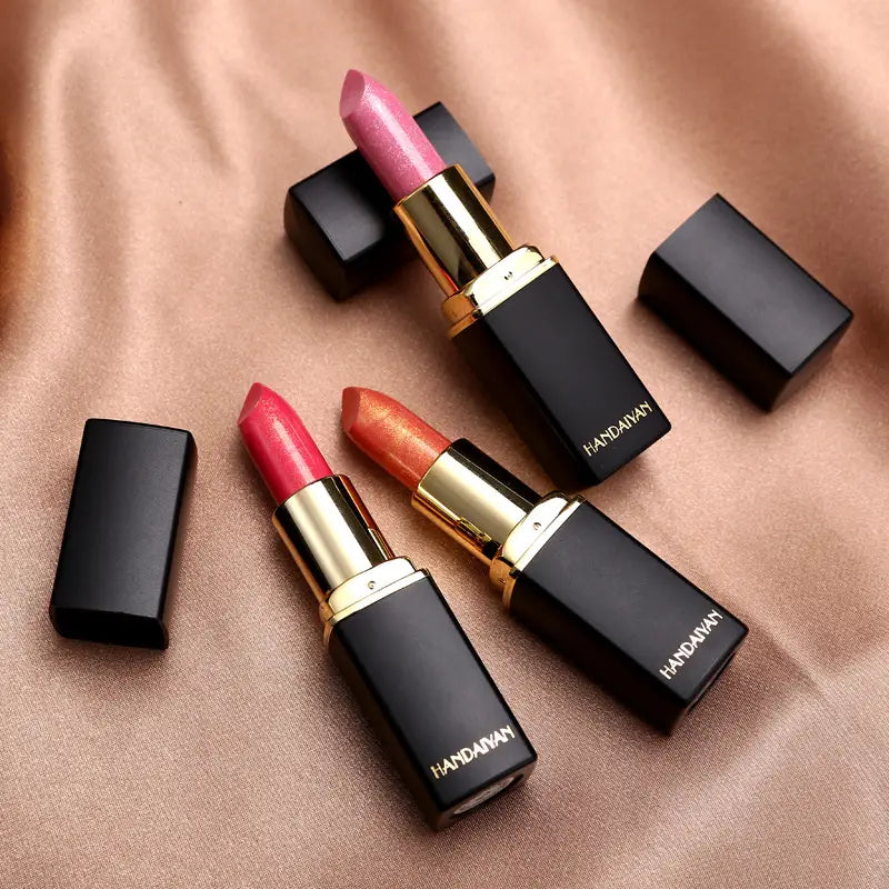 Color-Changing Metallic Pearlescent Gilded Lipstick